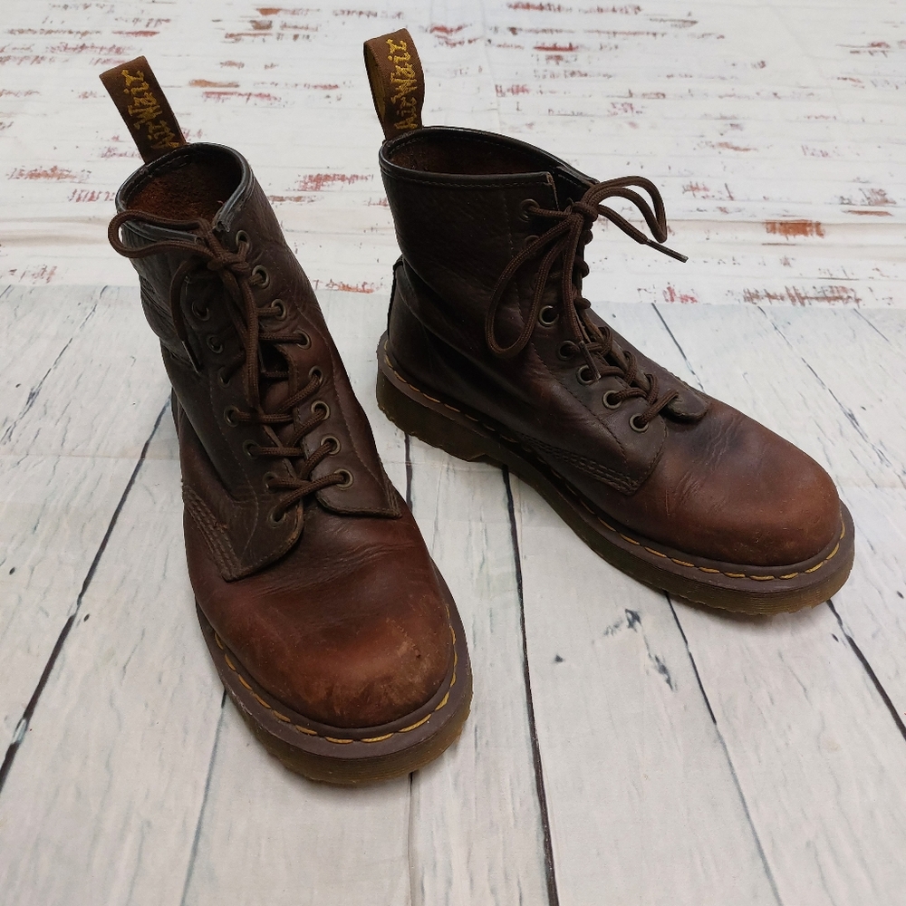 Dr. Martens Air Wair ankle boots